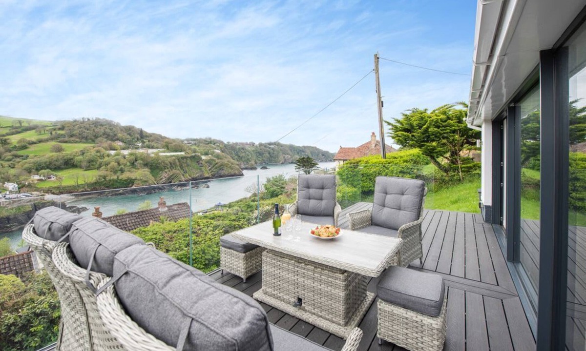 Combe Martin House | Beach View, Combe Martin,Devon