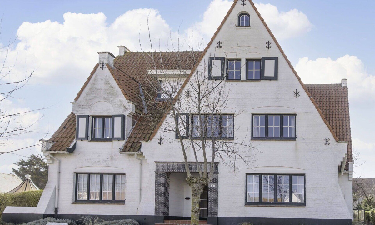 De Haan Villa | Beautiful apartment in villa for 6 people with WIFI, TV, balcony and pets allowed