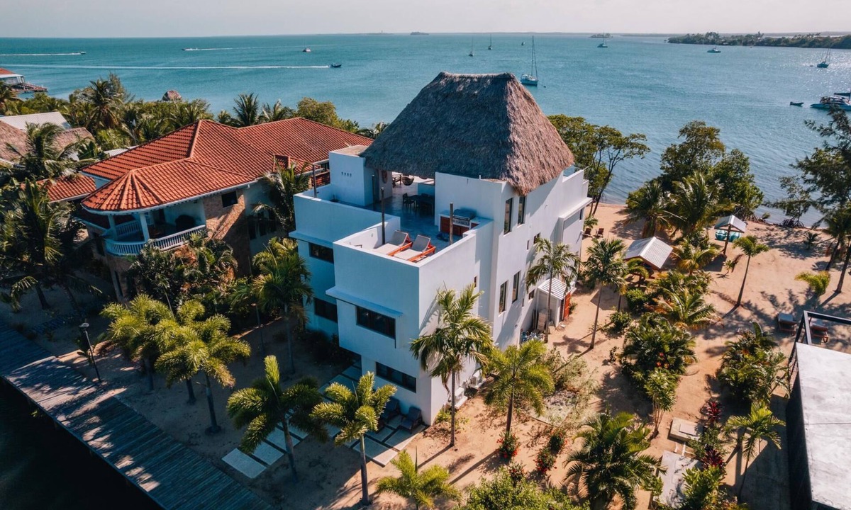 Placencia Villa | Oceanfront 5 Bedroom Private Island Villa w/Pool