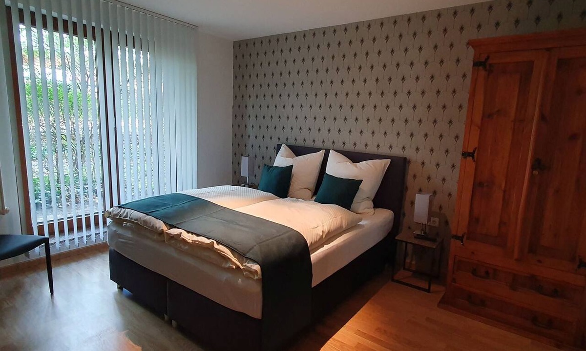 Niederschoenhausen Hotel | Solitaire Hotel & Boardinghouse Berlin