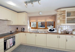 3 bedroom accommodation in Aberaeron in Aberaeron