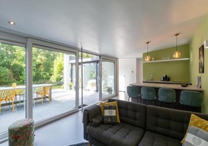 Duinland 190, 5-guest bungalow with garden in Sint Maartensvlotbrug