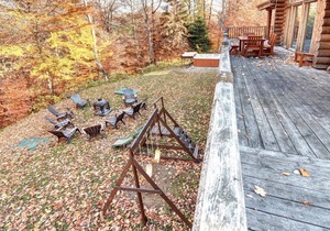 Lake front Log home 7 bedrooms in Labelle