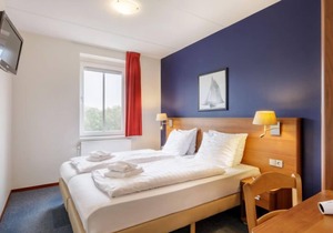 Waterfrontsuite VIP by Interhome in Zeewolde