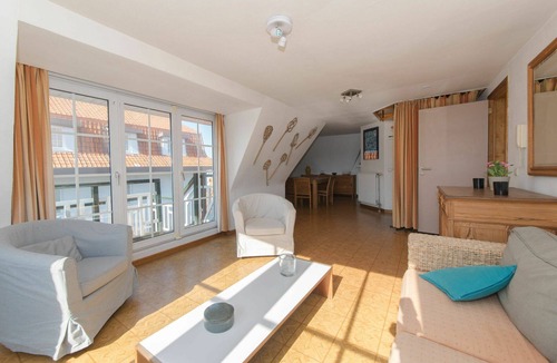 De Haan Villa | Beautiful apartment in villa for 6 people with WIFI, TV, balcony and pets allowed