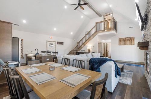 Branson House | Private Hot Tub & Firepit with Water Views, Community Indoor Pool & Daily Attraction Tickets