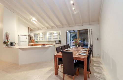 Dunsborough House | Seabreeze on Peppermint Drive, 200m from the beach, plenty of room for your boat