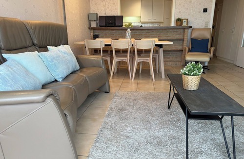 Sint-Idesbald Apartment | Suite Baptiste. Beachfront