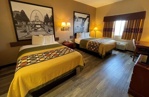 Rolla Hotel | Super 8 by Wyndham Rolla