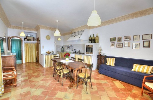 Praiano Villa | Villa Fabiola: A bright and elegant three-story villa with the fascination of the typical and ancient mediterranean houses.