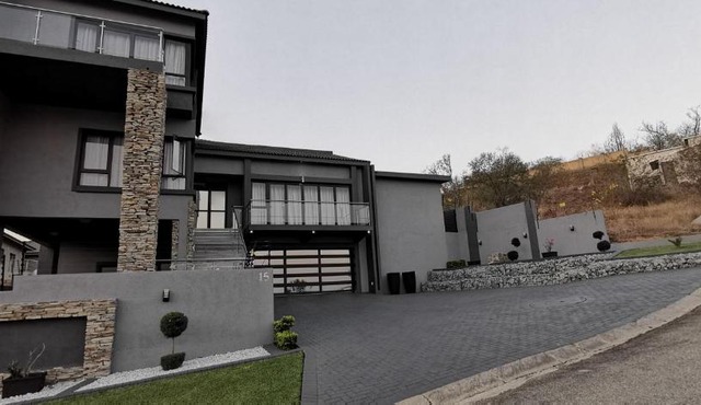 15 Mountain View in Nelspruit