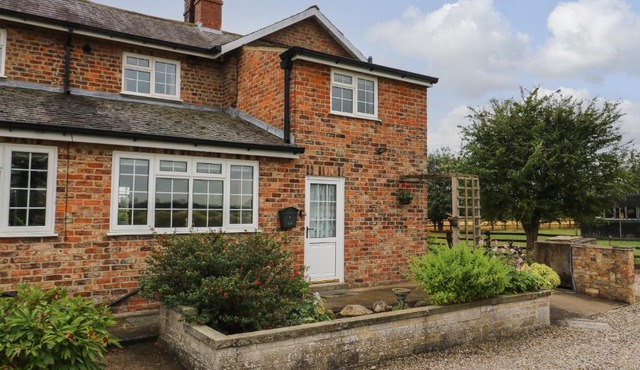 2 Crosslands in York