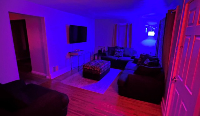 3-bedroom Beach House in Beautiful Charlotte near Beach with AC/Heat and Wi-Fi in Rochester