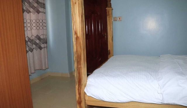 3 bedroom private vacation home in meru in Meru