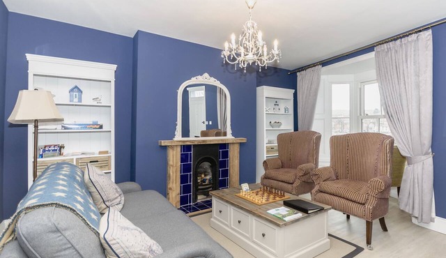 6 bedroom accommodation in Whitby in Whitby