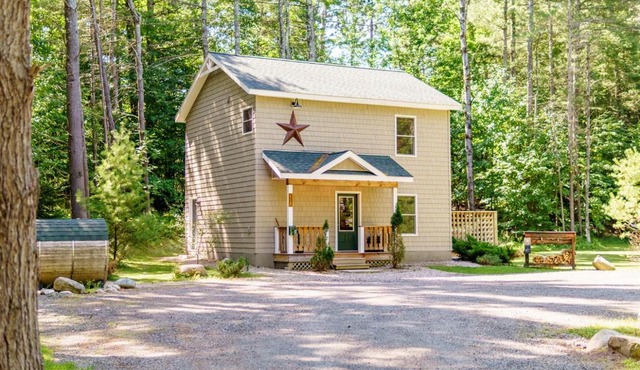 Adirondack Retreat Near Whiteface and Lake Placid in Wilmington