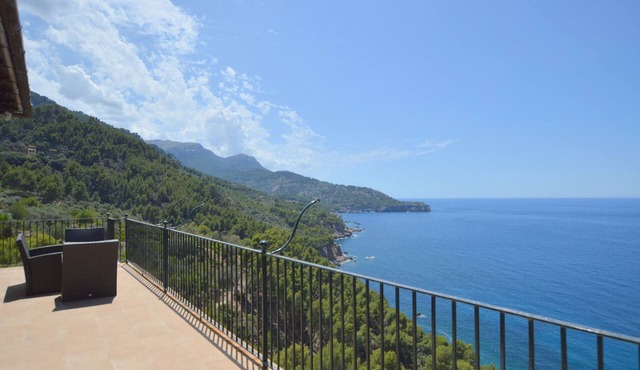 Amazing Seaviews between Deia & Soller (A10) in Sóller