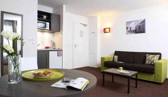 Aparthotel Adagio Access Nantes Viarme* - 2 Rooms 4 People in Nantes Viarme