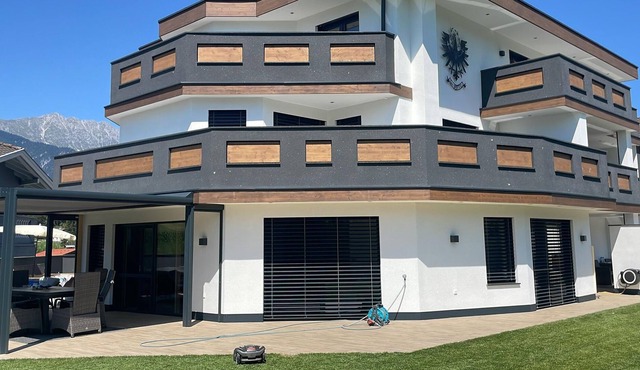 Apartment Wiesenblick with spa in Götzens