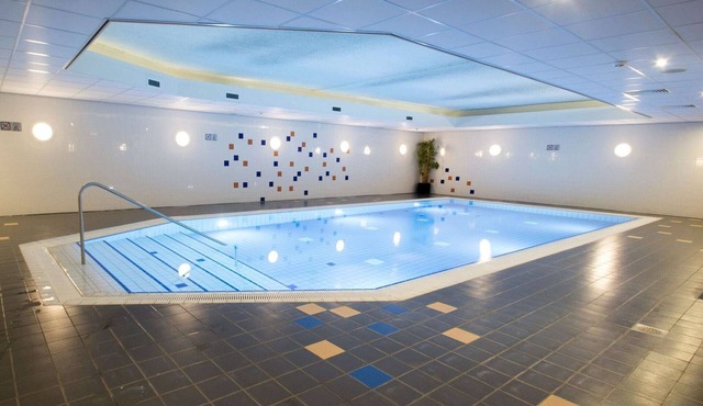 Apartment with sauna, 1.7 km. from beach in Midsland