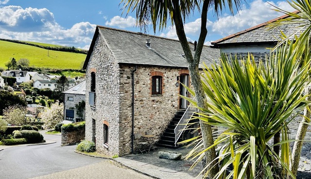 Barn conversion with character and charm in Dittisham