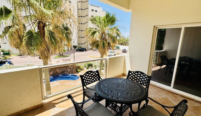 Beautiful 1½ Bedroom Condo on the Sea of Cortez at Las Palmas Resort BN-204 in Puerto Peñasco