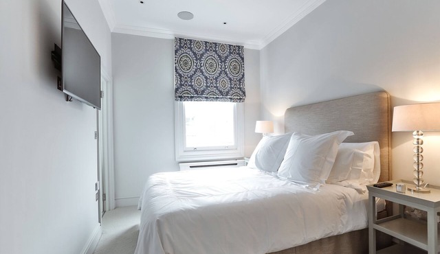 Beautiful Kings Road Gem - 2 bedroom/2.5bathroom in London