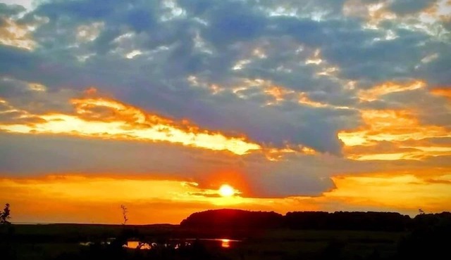 Beautiful Sunsets Over Lieutenant Island (1371) in Wellfleet