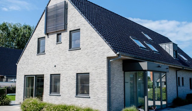 Beautiful villa with sauna near the beach in De Haan