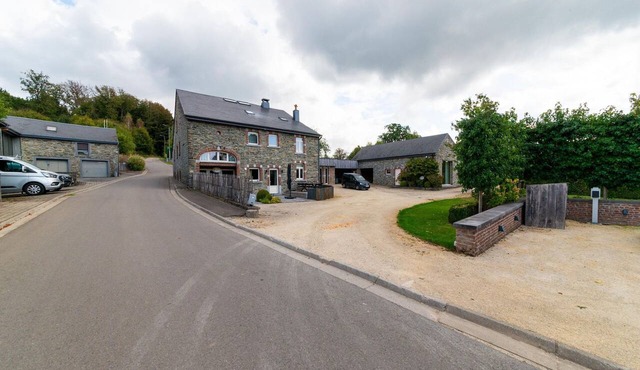Bertrix charming 2-bedroom holiday home in Bertrix