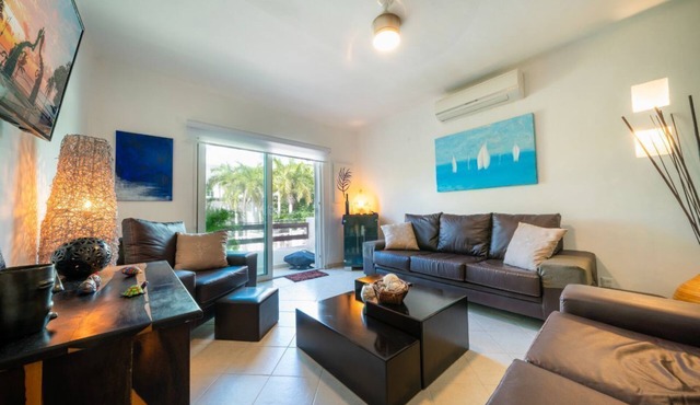Best Location in Playa del Carmen Entire Appt 2Br/2Bath Close to everything in Playa del Carmen