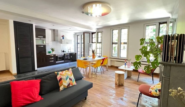 Bright loft in the heart of Paris in Liège