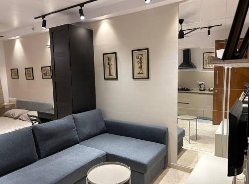 Cairo studio @hiranandani in Thane