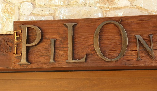 Casa el Pilón full rental rural house with capacity for up to 9 people in Torreval de San Pedro