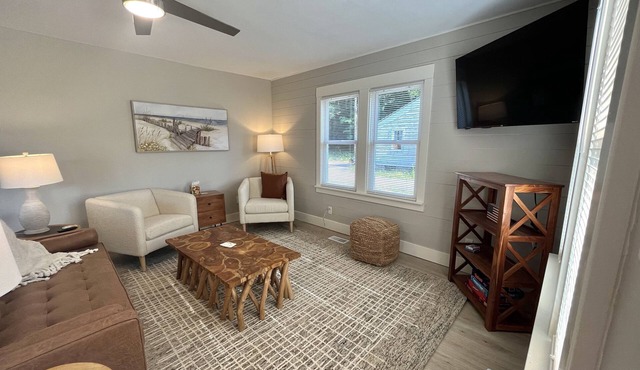 Charming Cape Cod House Minutes From Paw Paw Lake, Wineries, and Wedding Venues in Coloma