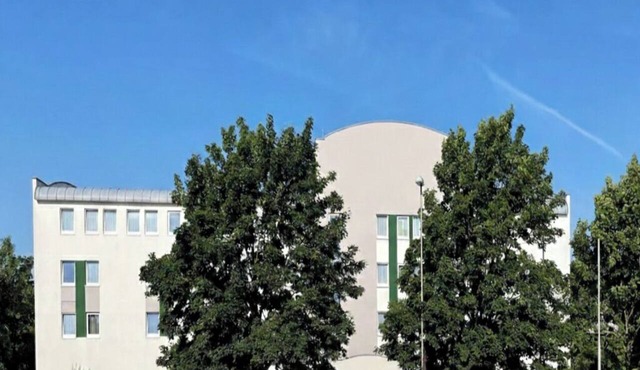 Comfortable Double Stay | Perfect for Business & Leisure Travelers in Düsseldorf