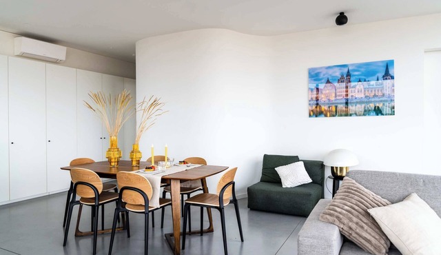 Corner Apartment in Bruxelles