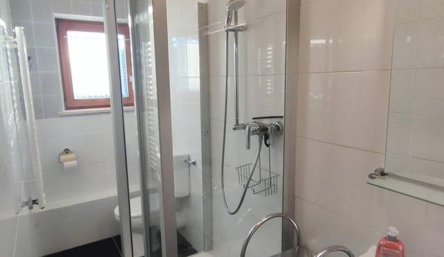 Cozy apartment with wrap-around balcony and fully equipped kitchen in Bayerisch Eisenstein
