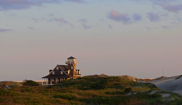Dog Friendly Oceanview Home Just Steps from Rodanthe Fishing Pier in Rodanthe