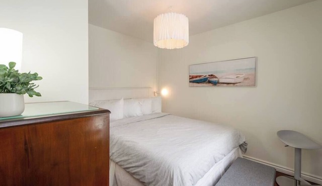 Downtown South end central suite in Halifax