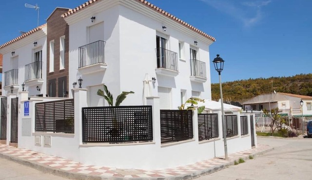El chorrillo 4 in Almayate