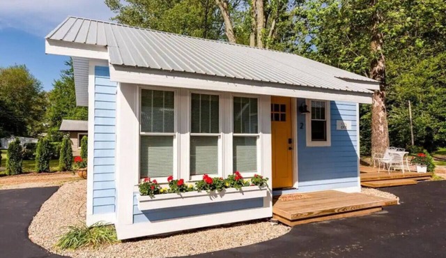 Entire cottage in Coloma, Michigan, United States in Coloma