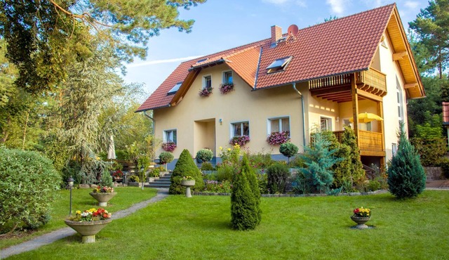 Experience Berlin near the forest and lake in Berlin