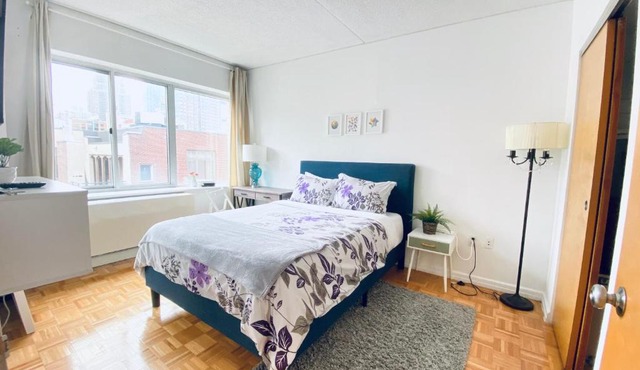 Flex 2 Bedroom Hell's Kitchen in New York