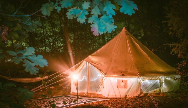 Glamping Getaway in Niles
