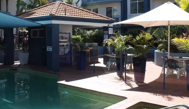 Gold Coast Surfers Paradise -1 bedroom apartment- Santana Holiday Resort n in Surfers Paradise