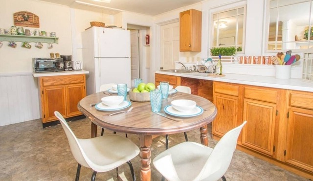 Great Home Mins. from Coast Guard Beach! in Eastham