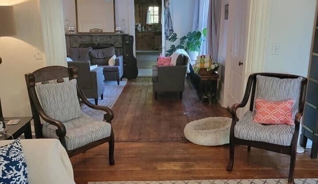 Historic Skye House in the Heart of Northport in Northport