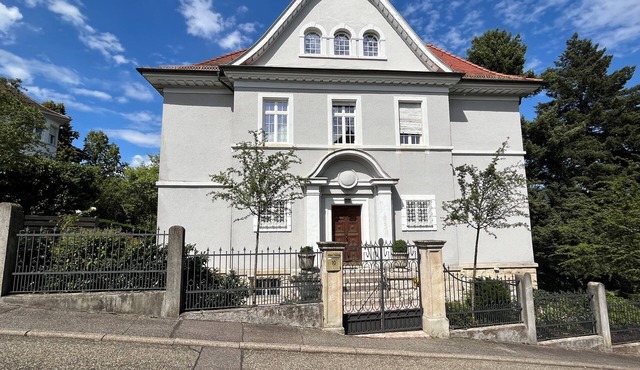 Holiday Apartment "Merkurblick" with Mountain View & Private Terrace, WLAN in Baden-Baden