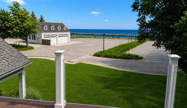 Lake Michigan Waterview Family Retreat - Steps to Beach & Downtown Charlevoix in Charlevoix